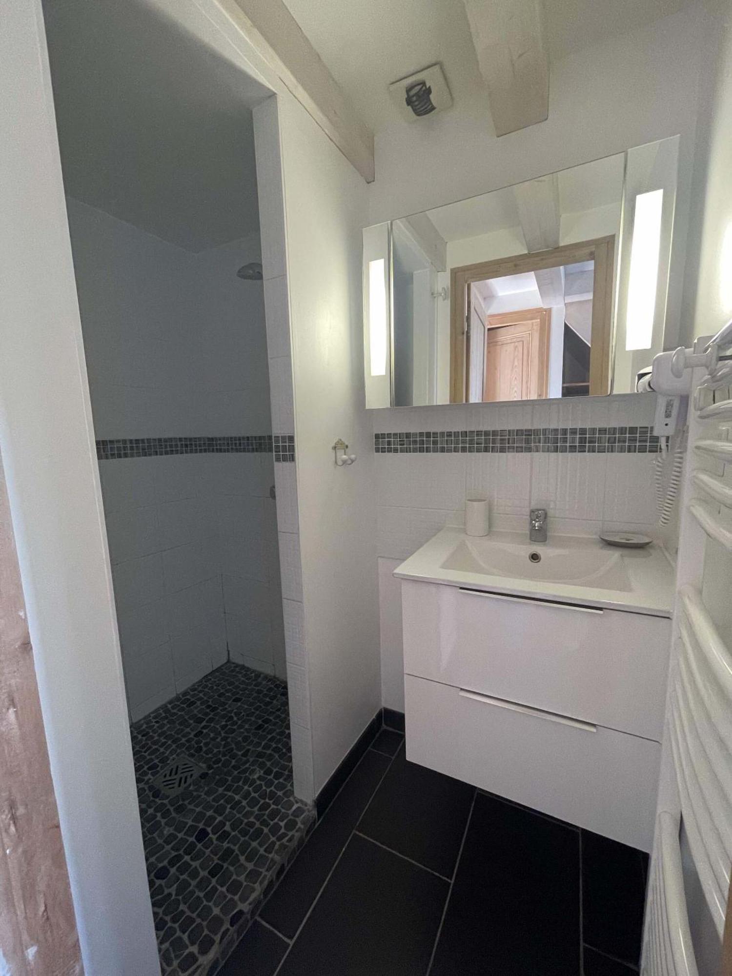 ラ・フロット Le Mole Bed & Breakfast 部屋 写真